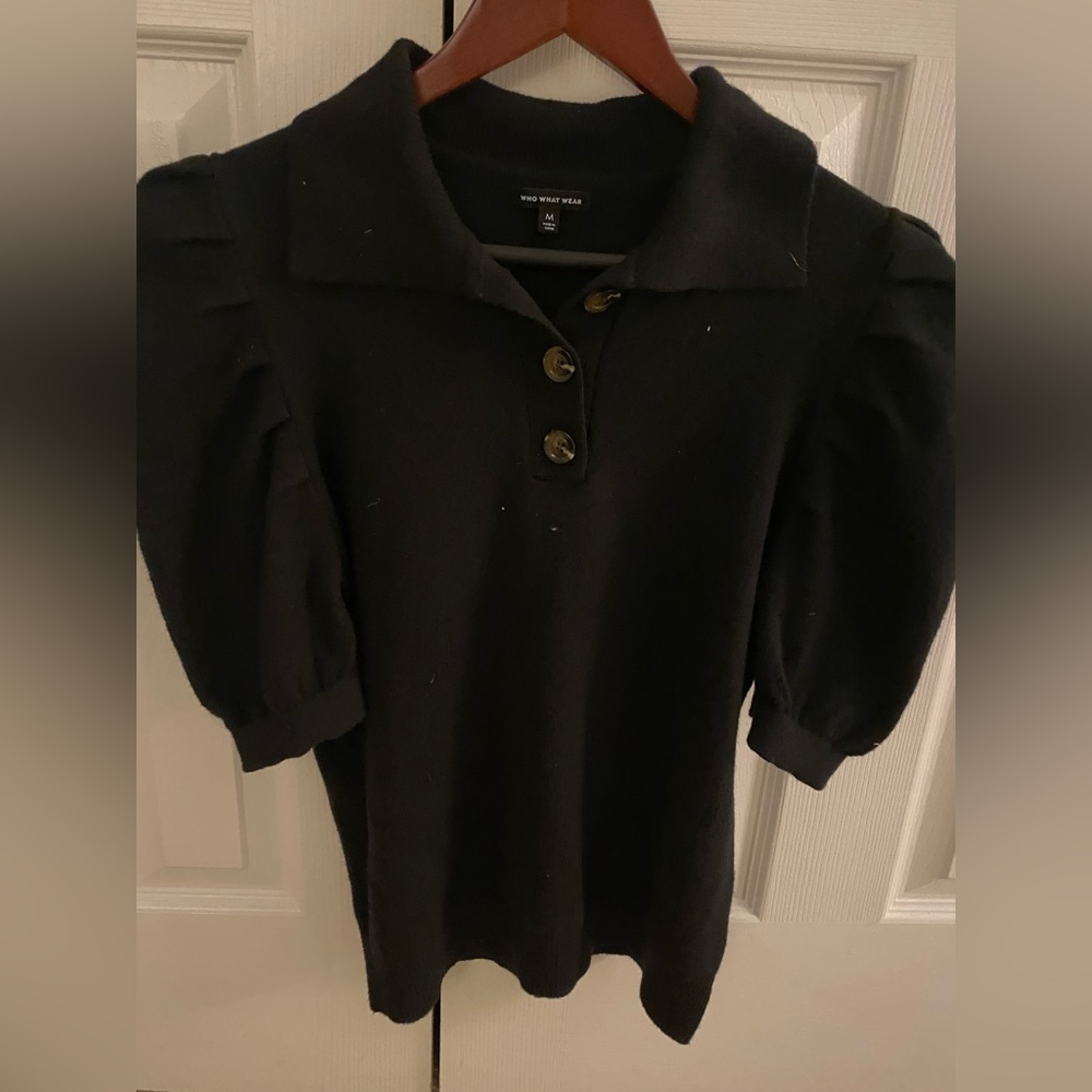 Who what wear 
Black short sleeve polo sweater